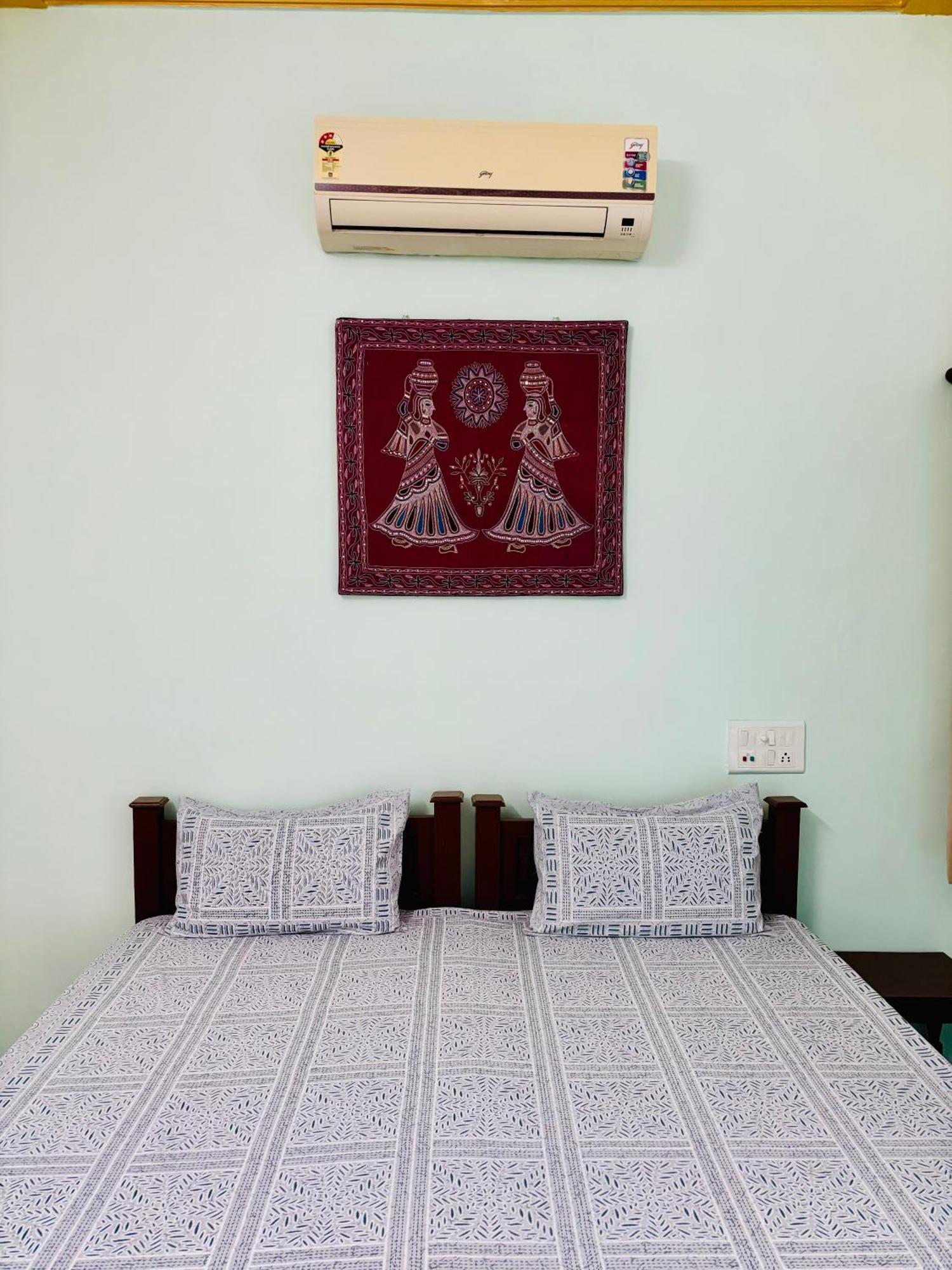 Hotel Tulsi Palace Pushkar Værelse billede